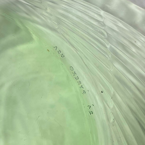 Vintage Pyrex Festiva Spring Green Swirl Rim Glass Dinner Plates x4 - Picture 2 of 11